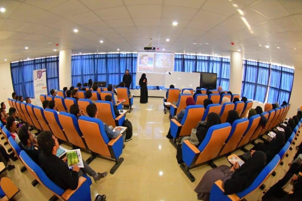 بدء فعاليات البرنامج الطبي الصحي التوعوي بجامعة إبن النفيس للعلوم الطبية