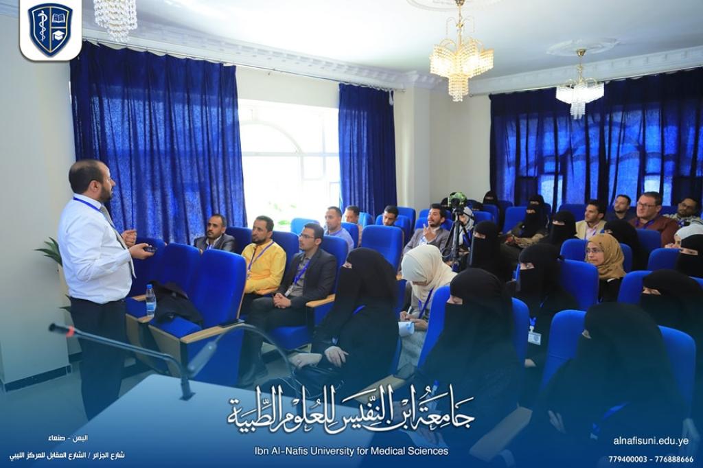 دورة علمية مجانية في زراعة الأسنان لطلبة الماجستير